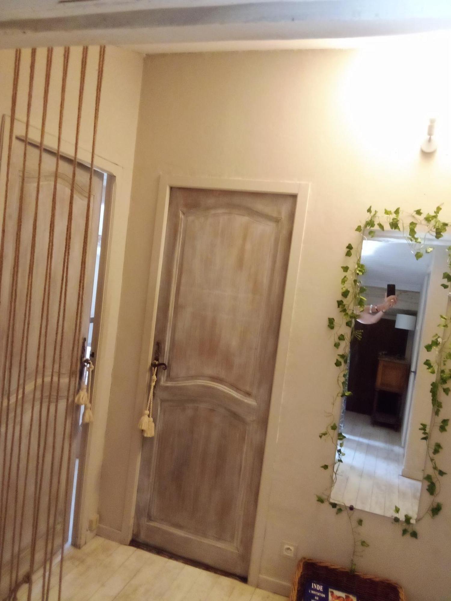La Maison Perchee Aigues-Mortes Phòng bức ảnh